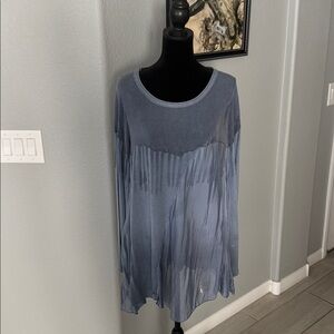 Unique Blue Long Sleeve Top!!